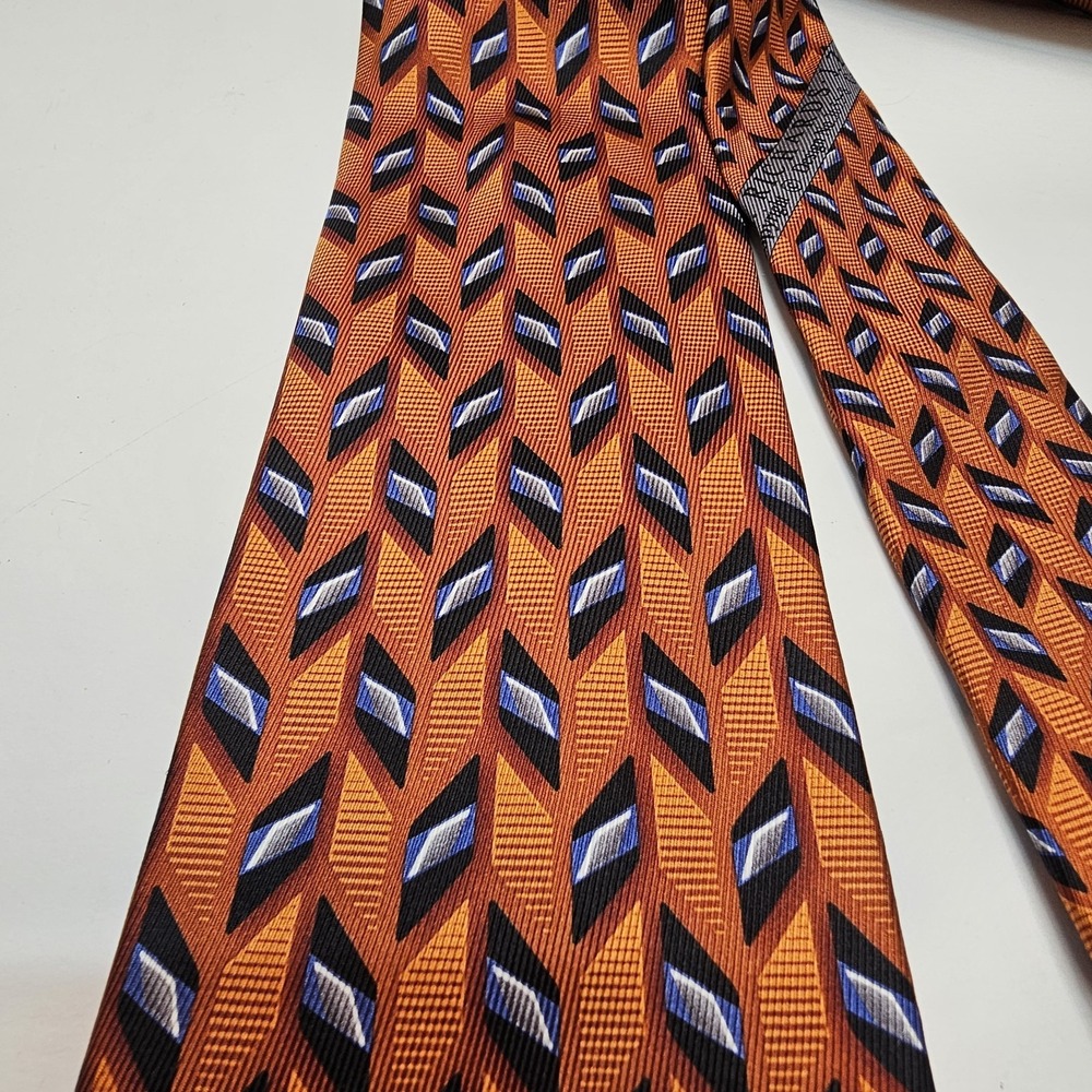 JZ‎ Richards Neck Tie Orange Geometric Geo Handmade All Silk Made In USA - Picture 7 of 7
